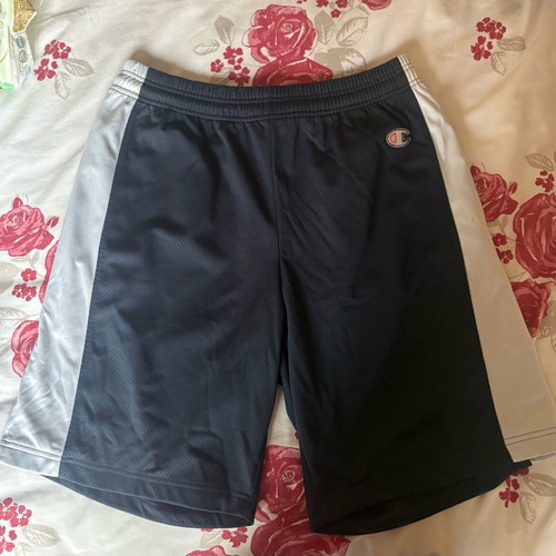 Champion shorts medium like new, blue
