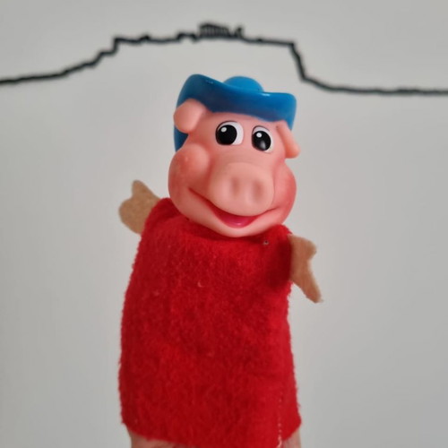 Puppets in good condition, pack of 5 pieces