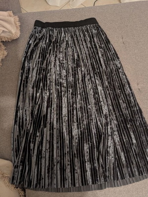 Velvet maxi skirt used, size M, gray