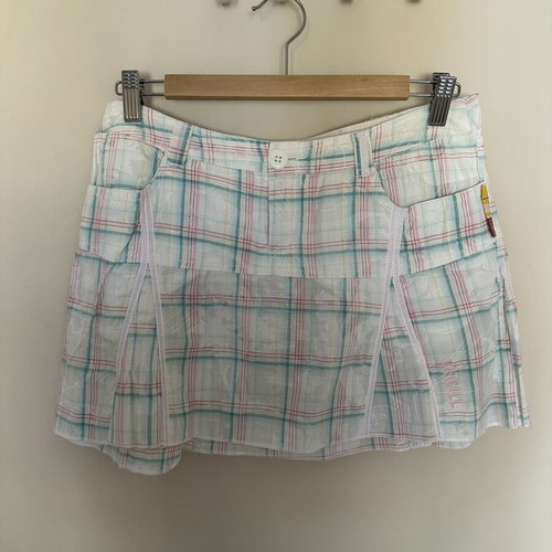 O'Neill skirt like new with pastel check pattern and embroidered logo