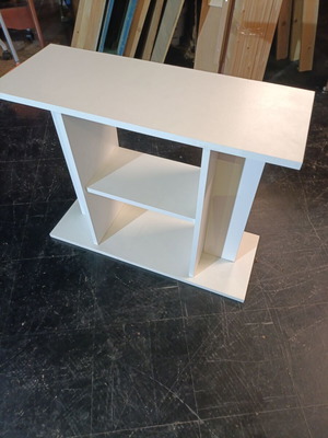 Έπιπλο TV μεταχειρισμένο 80μ30β*65υ με δυνατότητα μεταφοράς