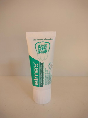 Elmex Toothpaste 20ml travel size new