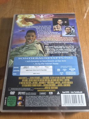 Independence Day Extended Version DVD like new, sci-fi adventure