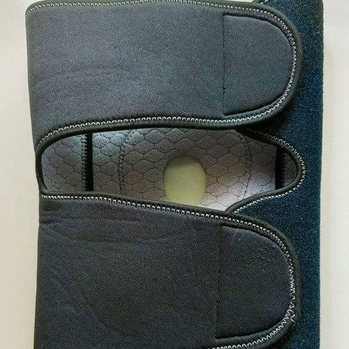 Sensiplast Knee Brace knee support like new with Velcro