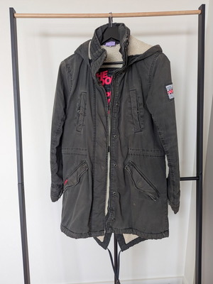 Superdry Parka used gray with sherpa lining size M