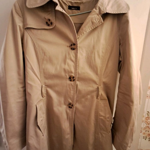 Long trench coat with pockets used, beige