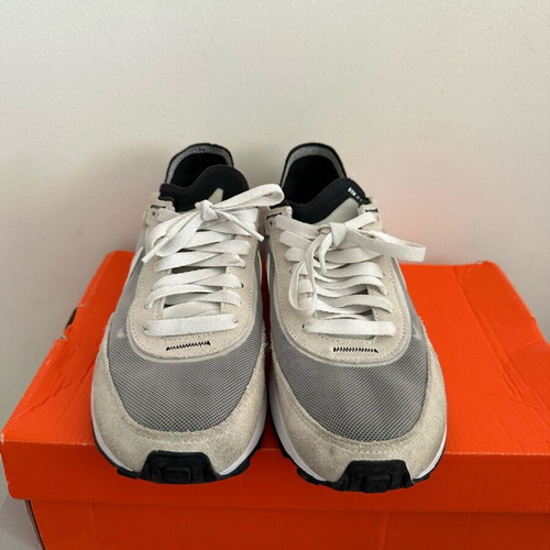Nike sport shoes used, size 38, white and grey