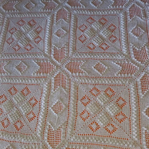 Handmade knitted blanket new with 2 decorative knitted covers