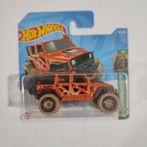 Hot Wheels Treasure Hunt '17 Jeep Wrangler like new