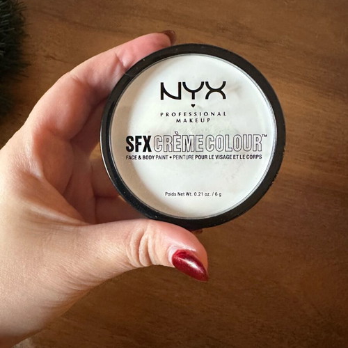 NYC SFX Creme Color white like new