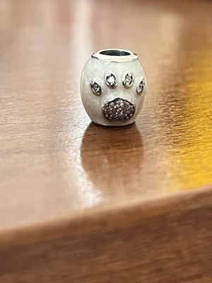 Dog paw charm Silver 925 like new, lightly worn