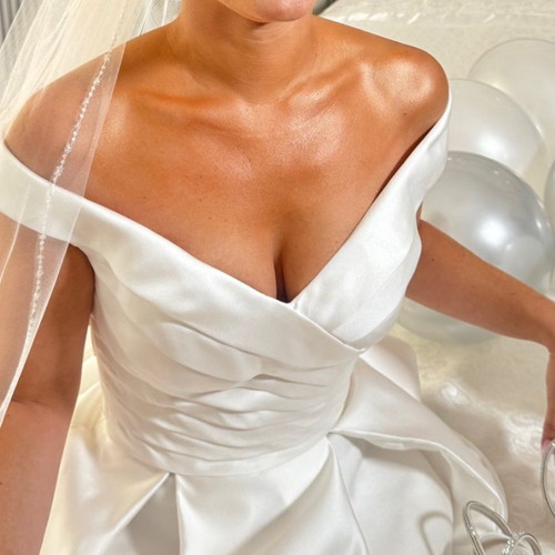 Demetrios wedding dress like new, ivory satin, off-shoulder, size S