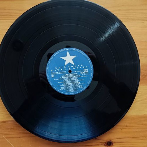 Neil Young Hawks & Doves vinyl used, country rock
