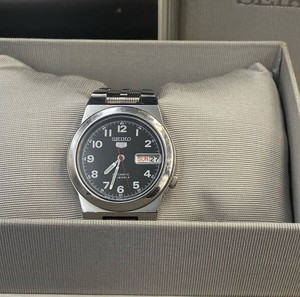 Ρολόι Seiko 5 Military Sports Black Sunburst, αυτόματο, σε άριστη κατάσταση