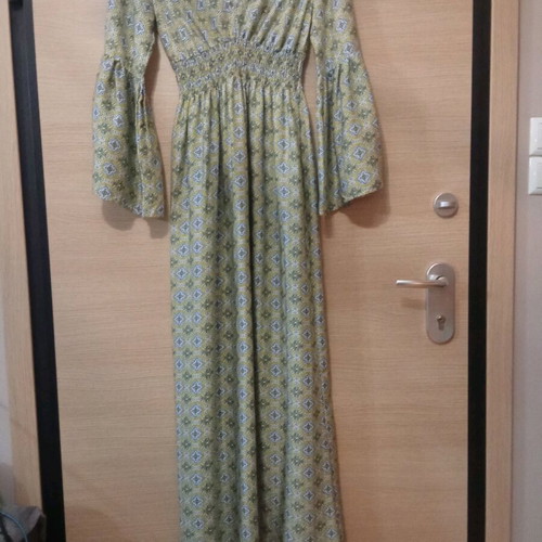 Silk women's dress Denny Rose like new, size S/M, multicolor