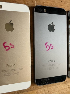 iPhone 5s 2 devices used for spare parts