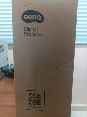 BenQ MS560 digital projector new