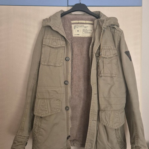 Men's khaki jacket with hood like new, size M