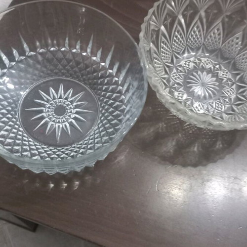 Cups for salads and fruits used, convenient