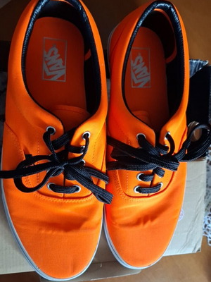Vans sneakers πορτοκαλί σαν καινούργια, νούμερο 46