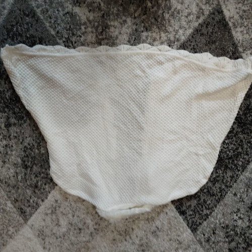 White poncho cape like new for girl