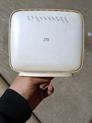 ZTE ZXHN H267N used broadband gateway router/modem