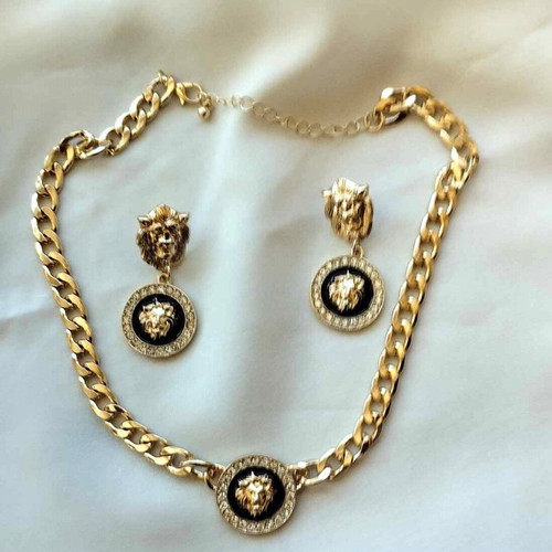 Lion Head jewelry set new, with thick chain and earrings