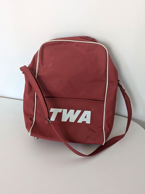 Vintage TWA Trans World Airlines Shoulder Bag like new, red