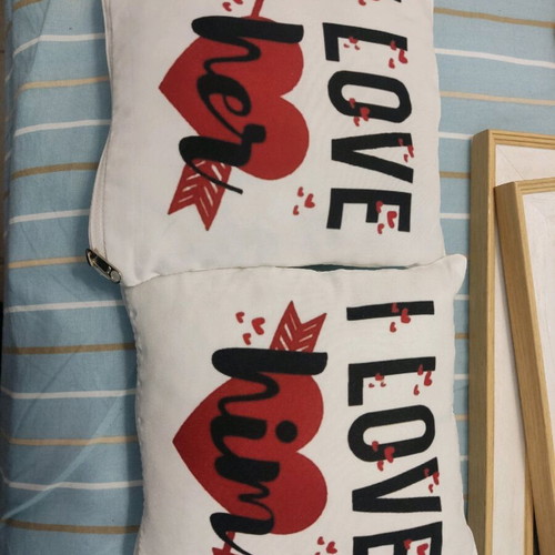 Pillows like new, approximately 10x10 cm, set of 2