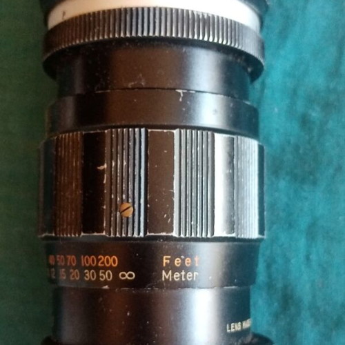 Kennex 200mm lens used, excellent condition, no scratches