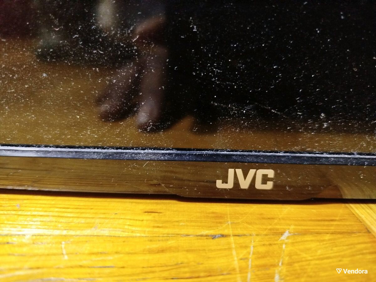 ΤηλεόρασηJVCsmartελαφρώςμεταχειρισμένηχωρίςτηλεχειριστήριο