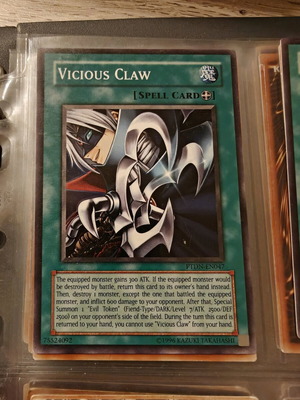 Yu-Gi-Oh card Vicious Claw like new