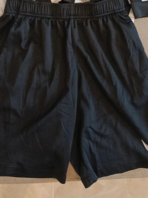 Nike kids shorts black like new, size 134 cm, for 8 years old