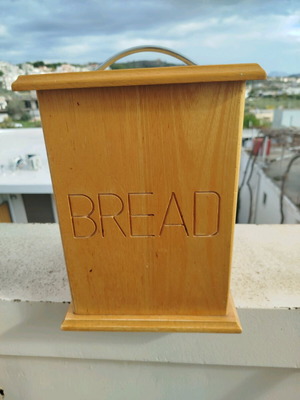 Bread box used, wooden 24x34