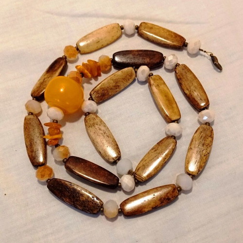 Vintage Ethnic Long Necklace 69cm from Natural Bone and Beads like new