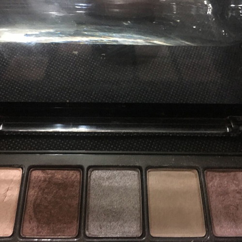 Revlon Ten Eyeshadows Like New