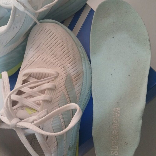 Adidas women's athletic shoes used, size 36, white and turquoise