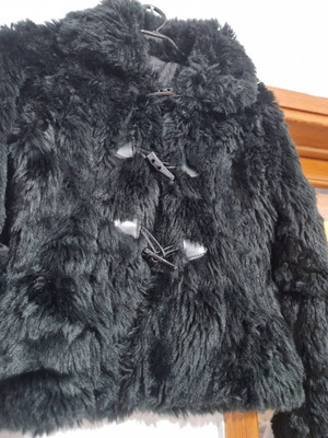 Black fur coat like new, size L/40/12