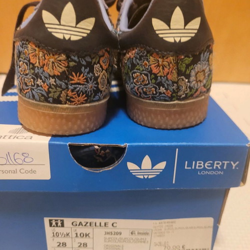 Adidas Gazelle kids shoes like new No 28