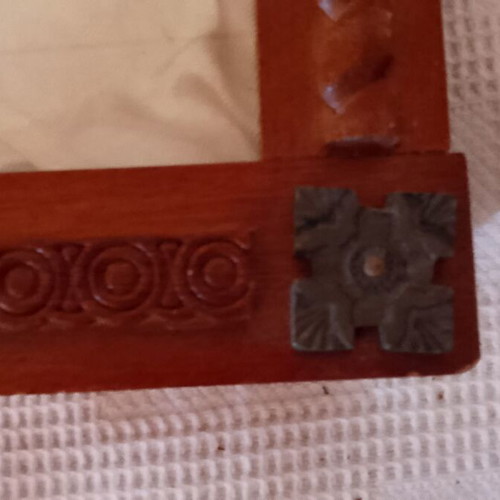 Antique Stefánothiki 1960-70 like new with carvings and bronze details