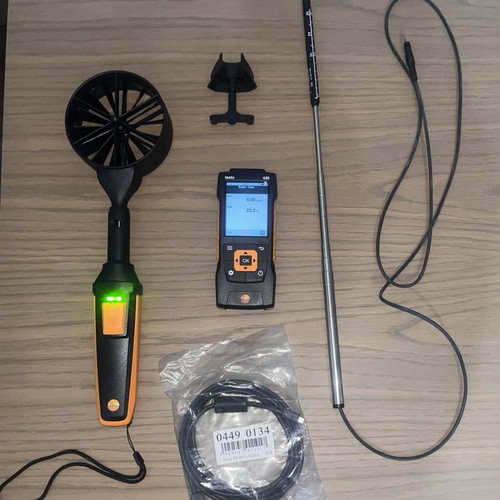 Testo 440 new measuring instrument with sensors and USB cable