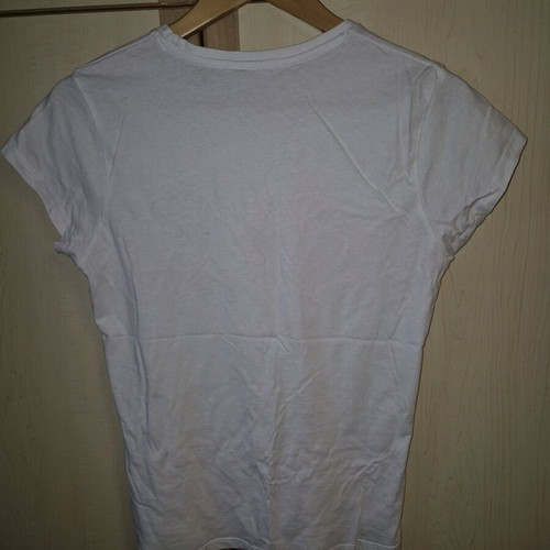 ZUIKI BASIK Christmas T-shirt M like new, white with glitter print