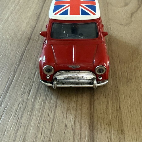 Mini Cooper die cast model with opening doors, like new