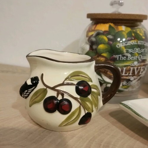 Olives set 5 pieces like new