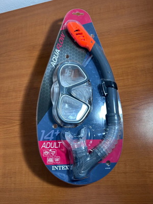Intex adult snorkeling mask and snorkel set new sealed