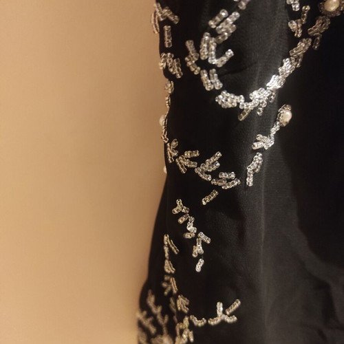 Forever 21 top new with pearls, size M, black