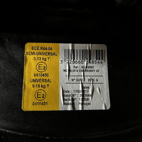 Maxi-Cosi MiloFix car seat used with Isofix and terry cover gift