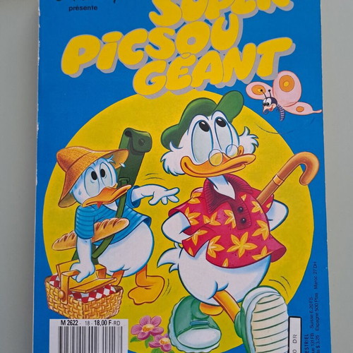 French collectible comics like new, Mickey Parade, Super Picsou Geant, Spirou album