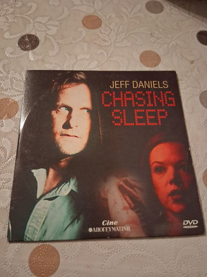Chasing Sleep DVD like new, action, subtitled