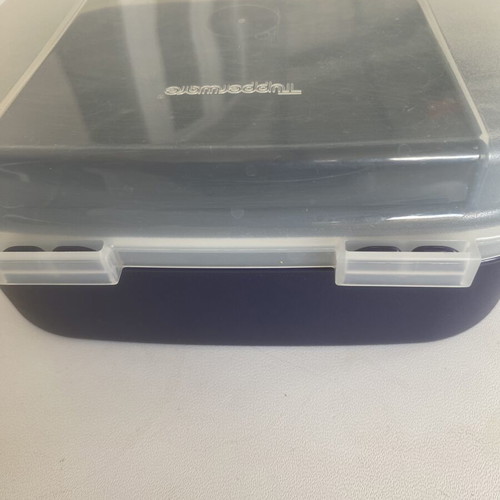 Tupperware square container used, 20x8 cm, airtight food storage